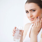 インプラント治療の痛みトップ画